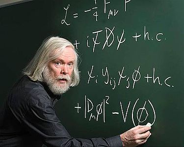 https://en.wikipedia.org/wiki/John_Ellis_(physicist)